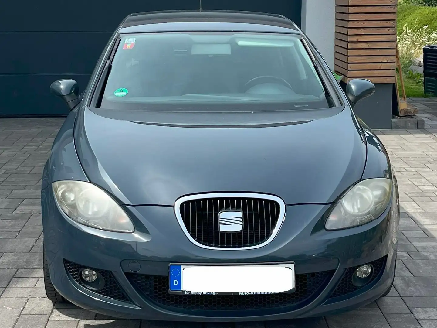 SEAT Leon Leon 1.8 (T FSI) TSI Stylance Szary - 1