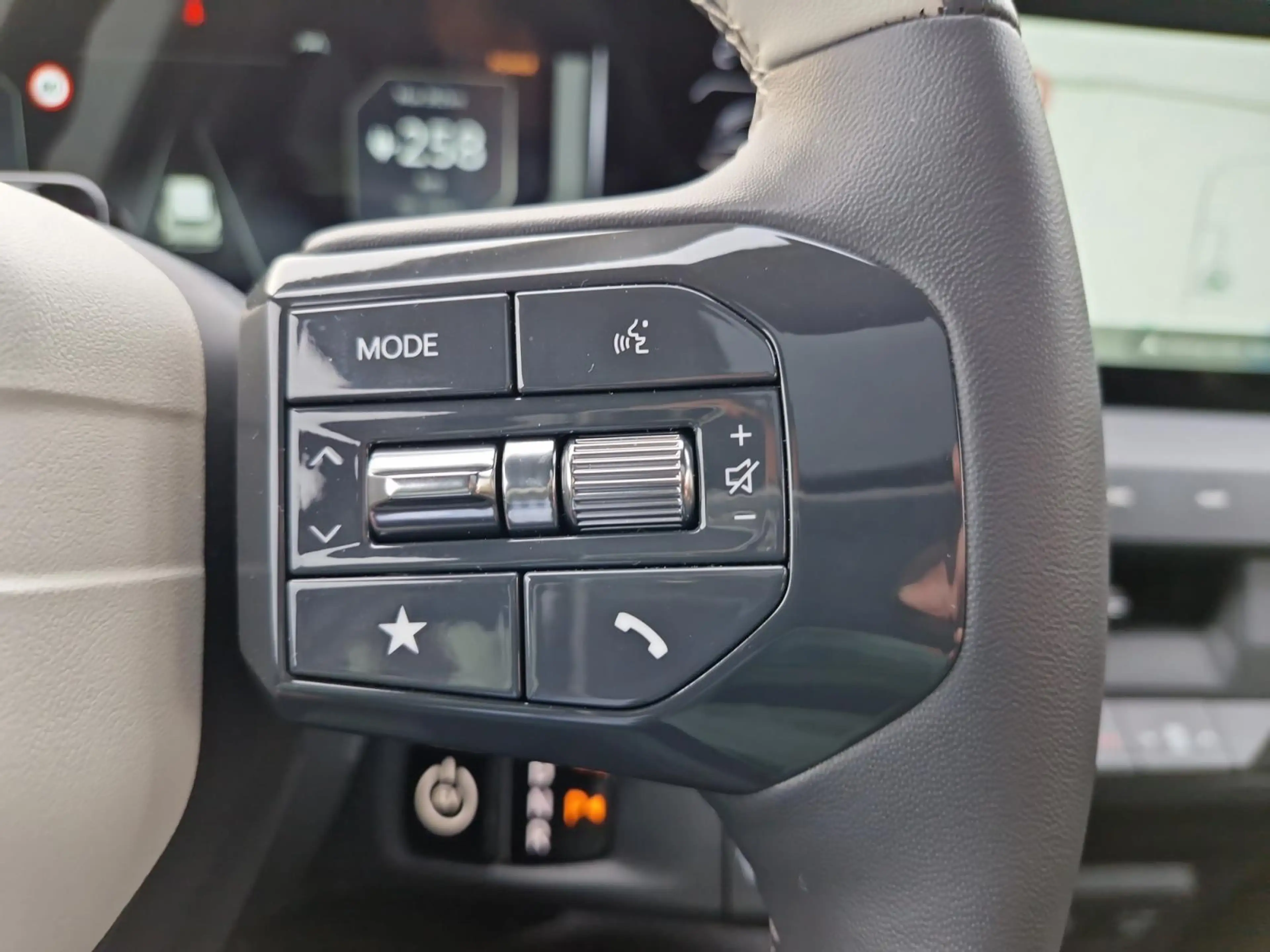 Kia EV5 GT-PlusLine 81.4 kWh | 360°-camera | Head-up displ — photo 14