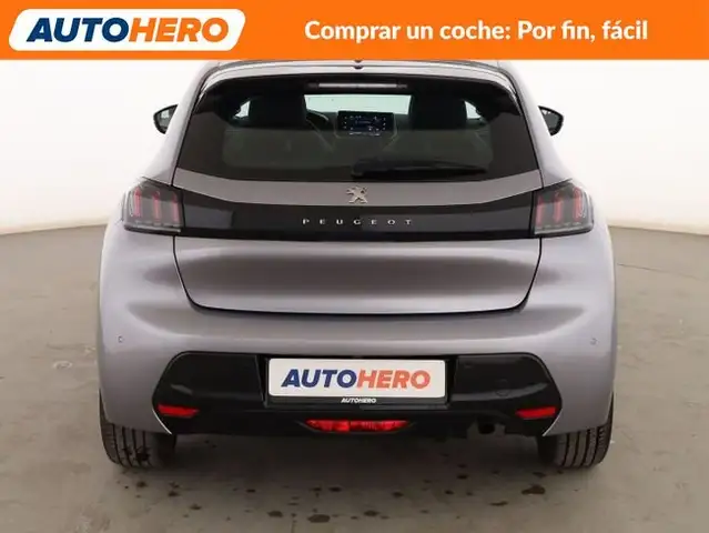 Peugeot 208 view 5