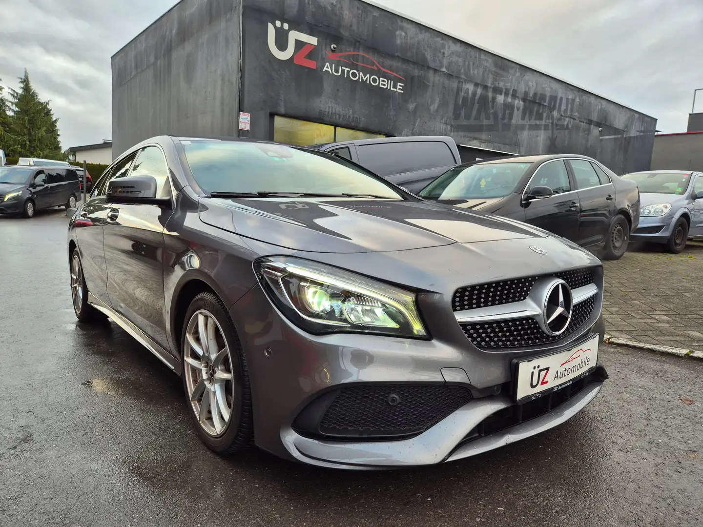 Mercedes-Benz CLA 200 *** AUTOMATIK *** CLA 200 CDI / d Grau - 2