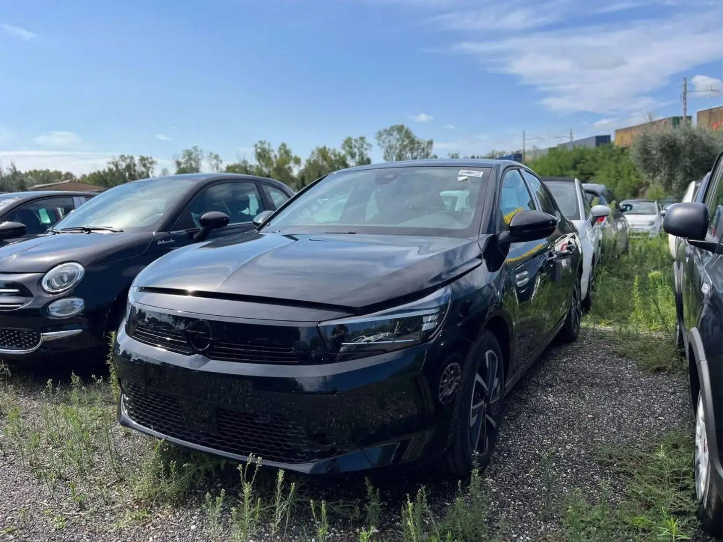 Opel Corsa 1.2 GS Zwart - 1