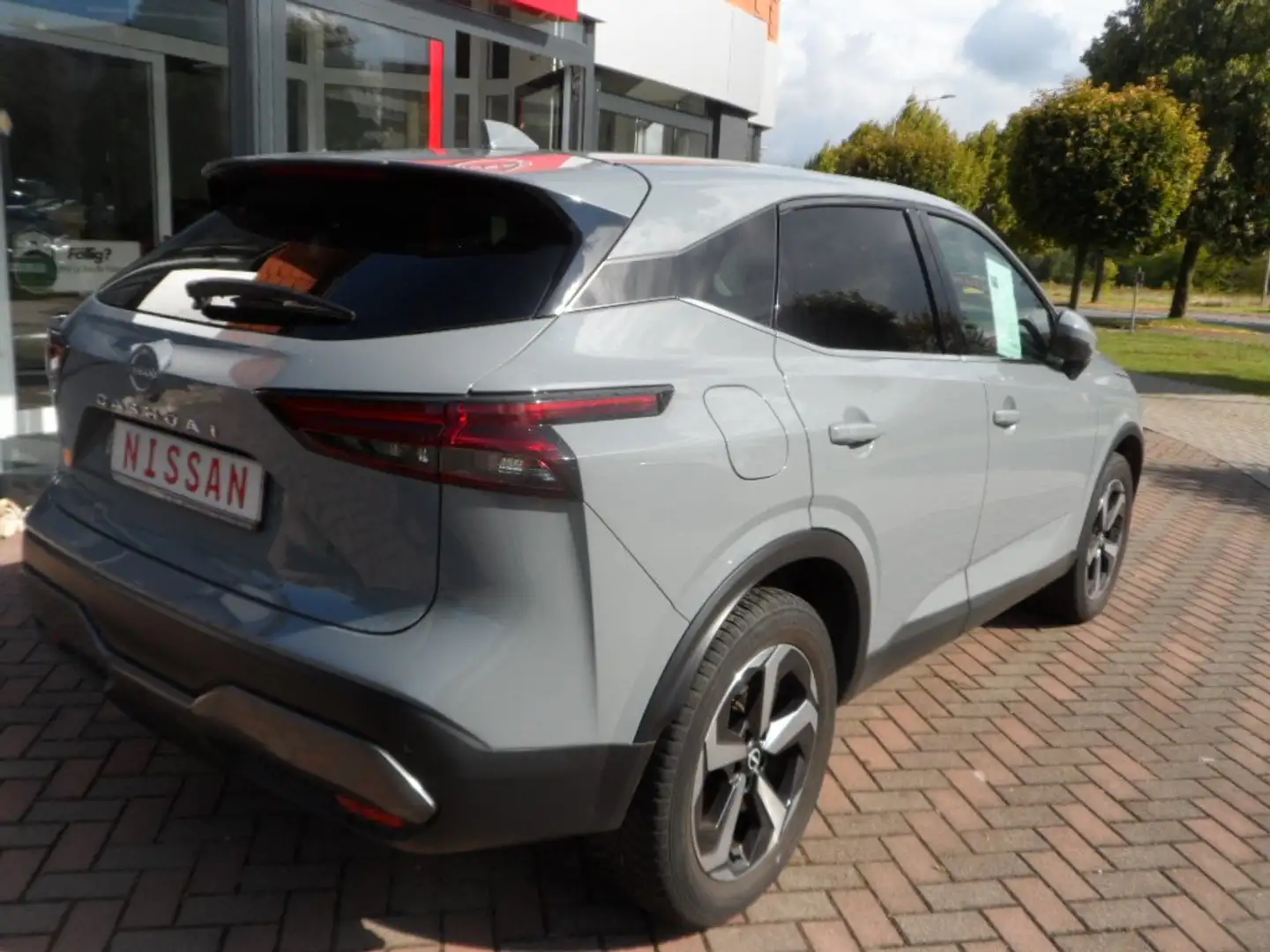 Nissan Qashqai N-Connecta Winterpaket Grigio - 2