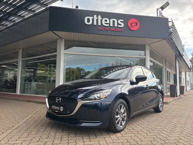 Mazda 2 1,5i Kizoku; LED; Carplay