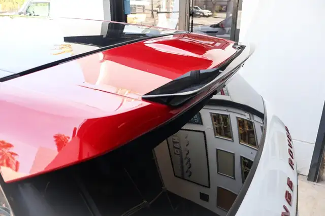 Land Rover Range Rover Evoque view 15
