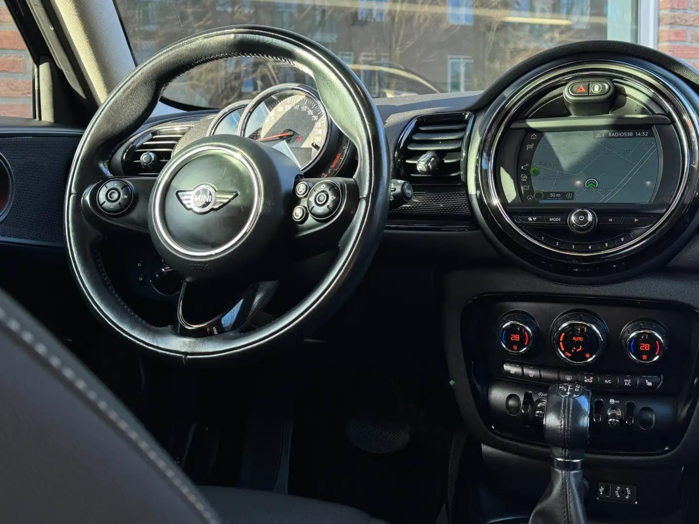 MINI One Clubman Mini 1.5 Pepper Serious Business | Navi | Cruise | Noir - 2