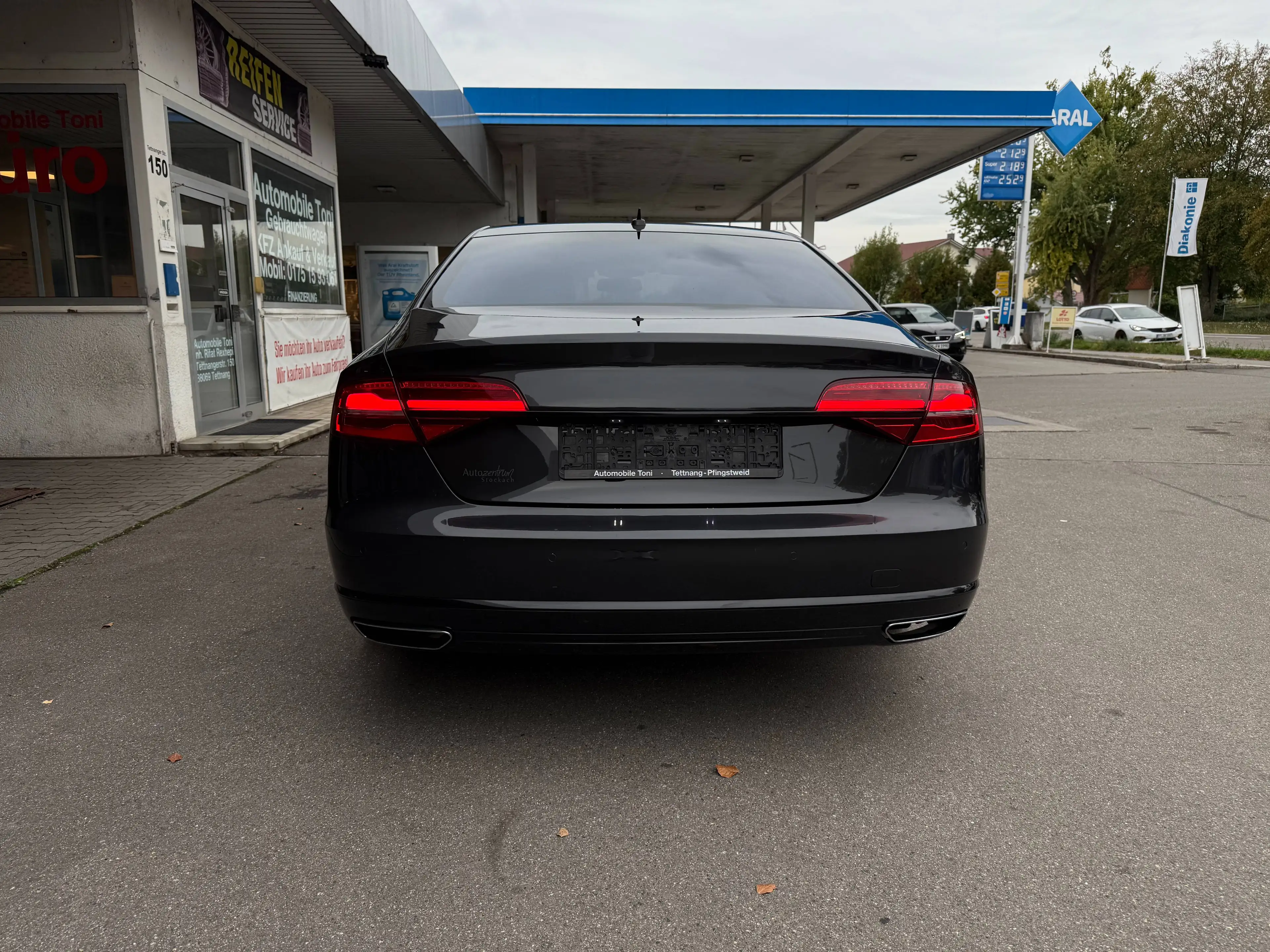 Audi A8 4.2 TDI clean diesel quattro — photo 6
