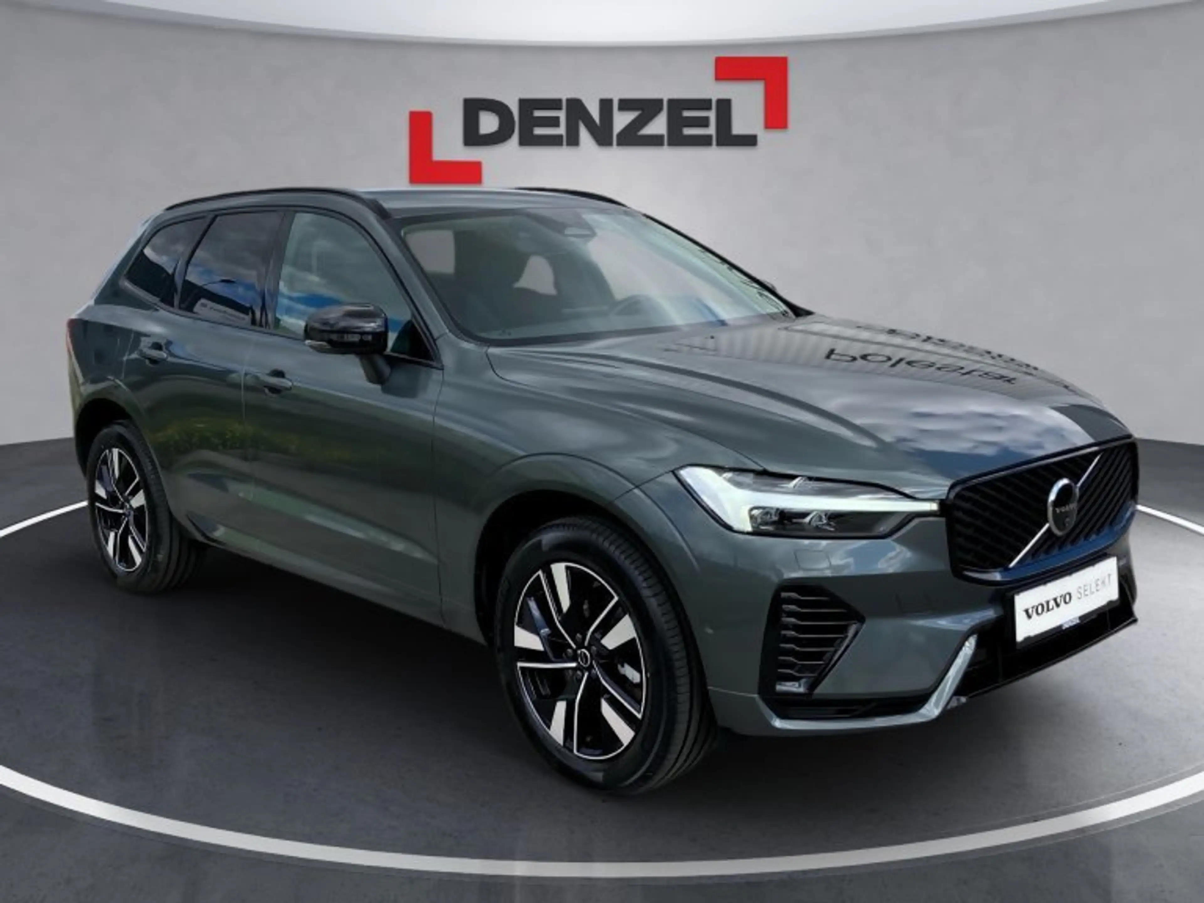 Volvo XC60 Plus, T6 eAWD Plug-in Hybrid, Elektrisch/Benzin, Dark — photo 6