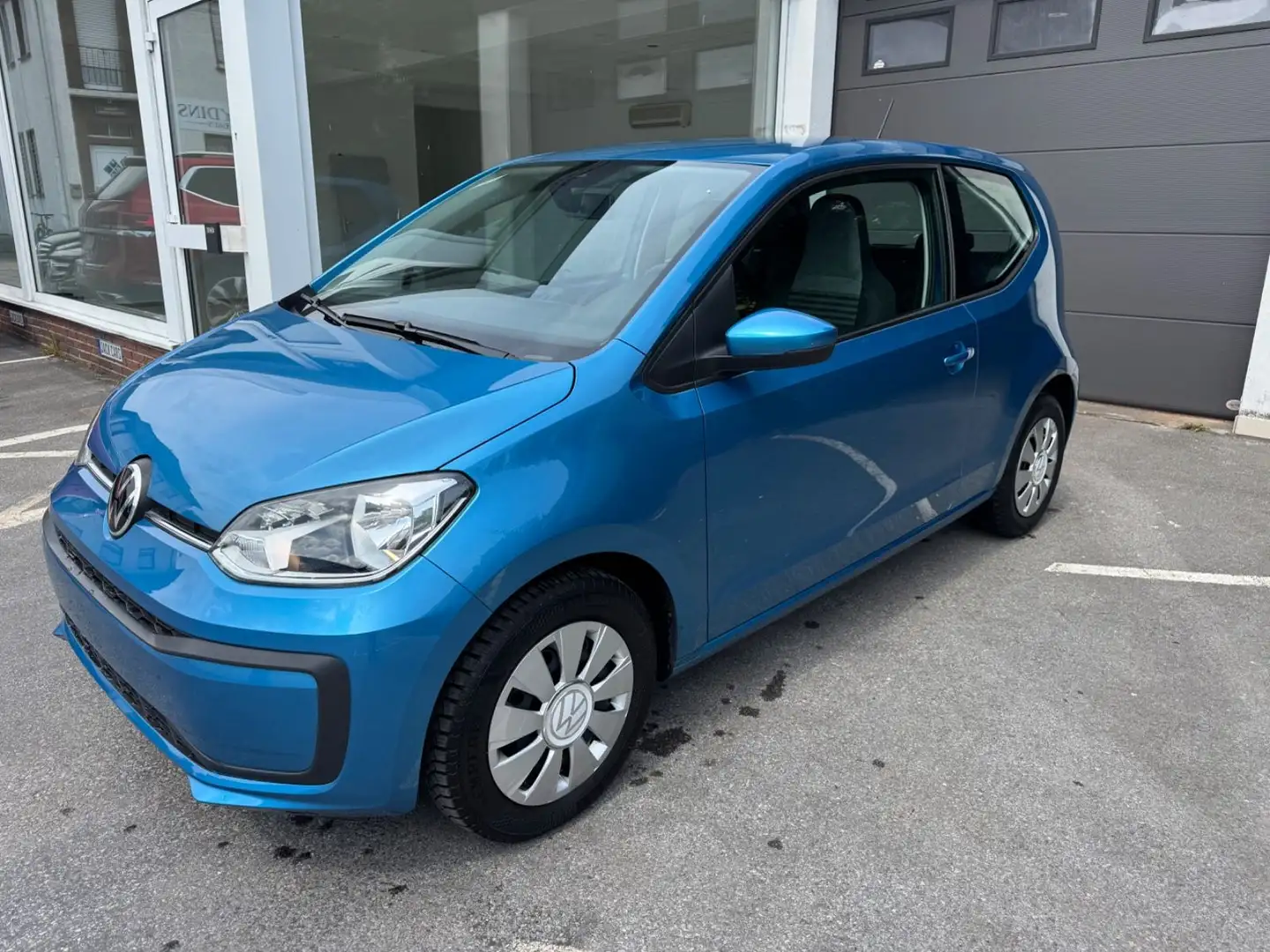 Volkswagen up! Basis Azul - 2