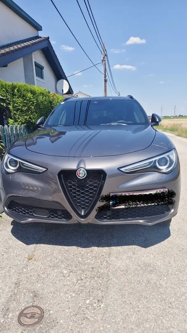 Alfa Romeo Stelvio B-Tech 2,0 ATX AWD, Leder - 2