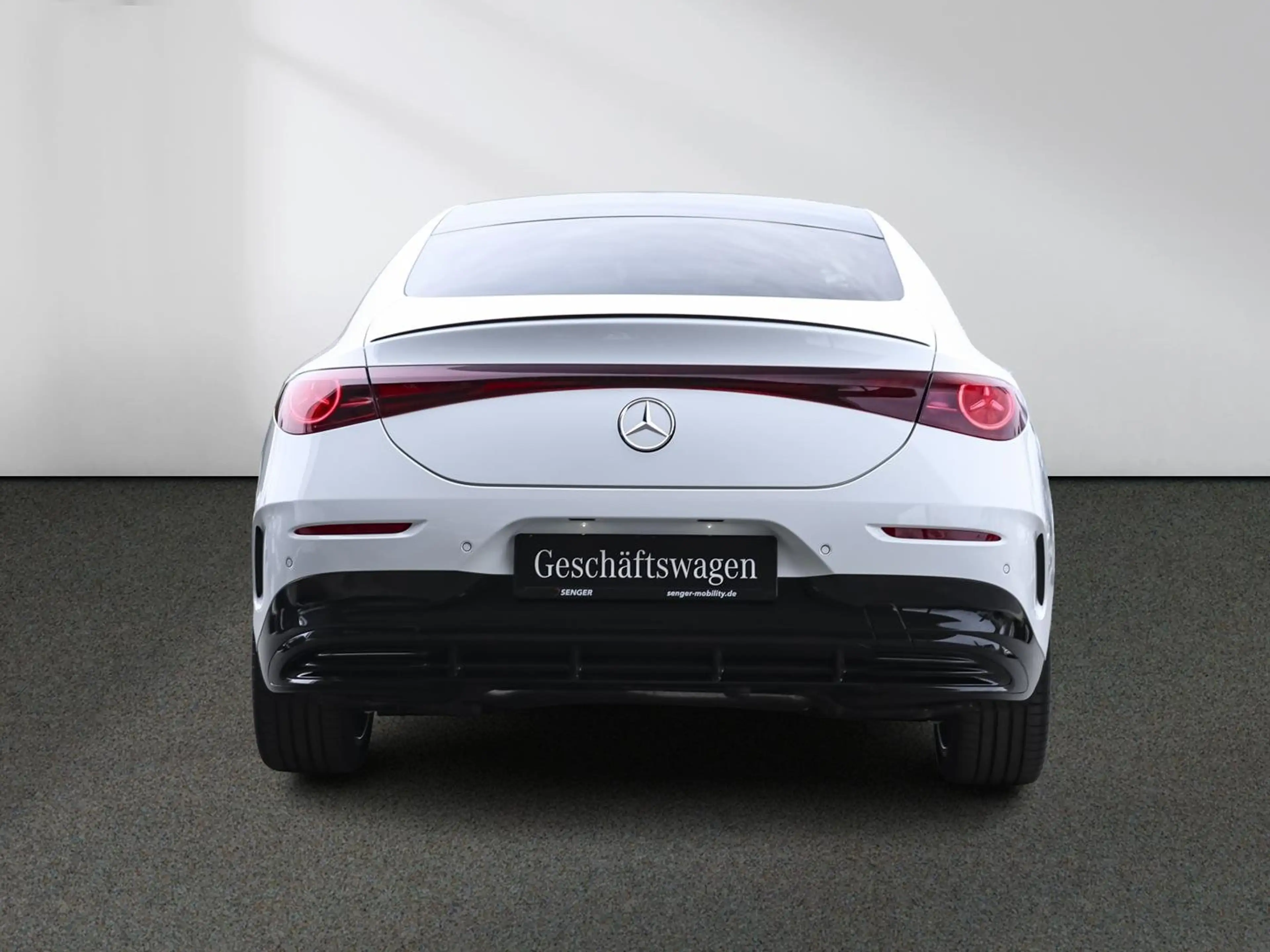 Mercedes-Benz CLA 220 4M AMG Night Pano Burmester Head-Up AHK — photo 5