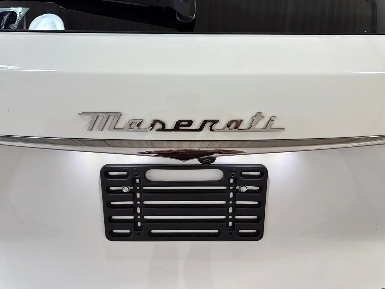 Maserati Levante снимка Maserati Levante