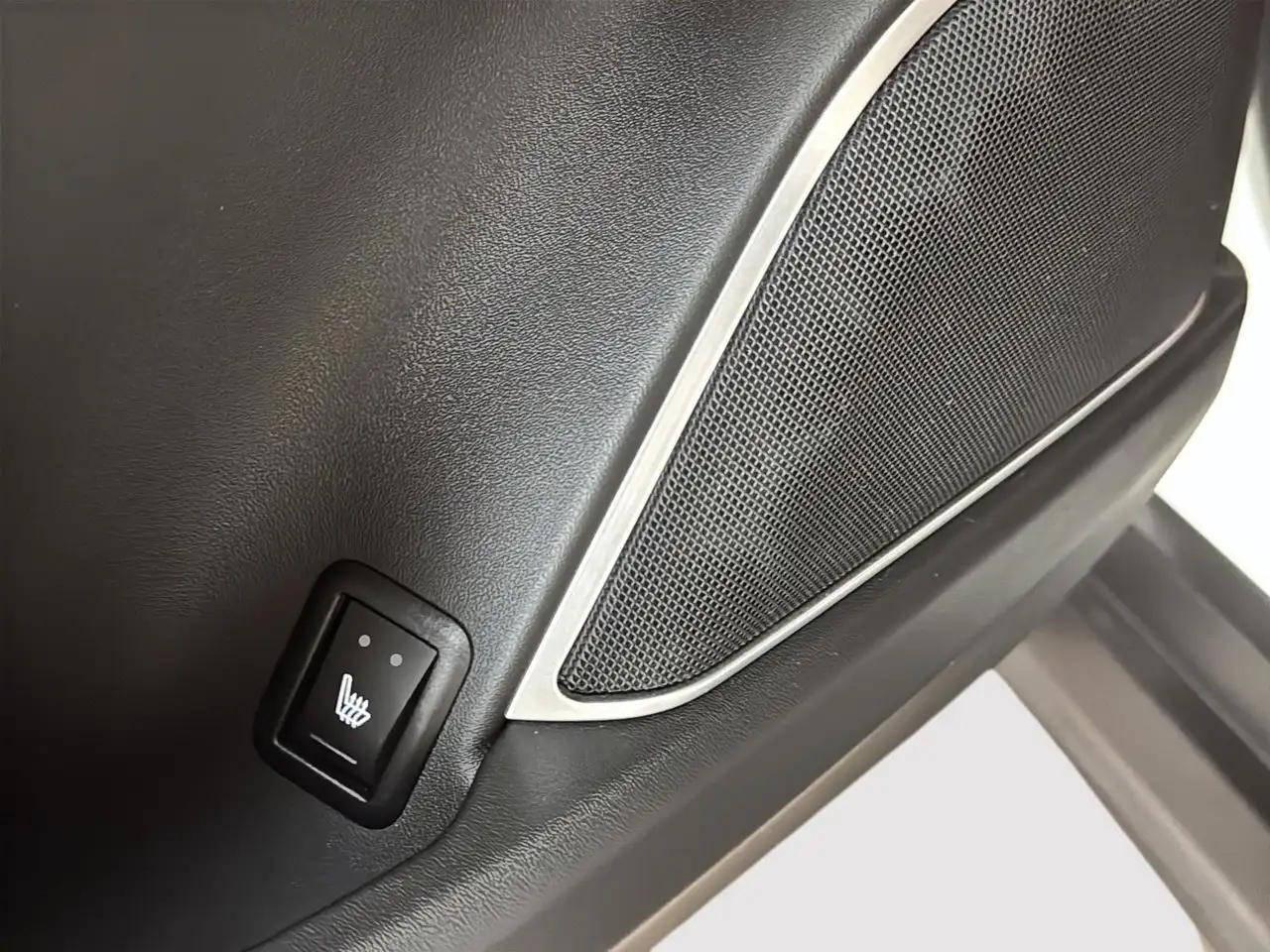 Maserati Levante снимка Maserati Levante