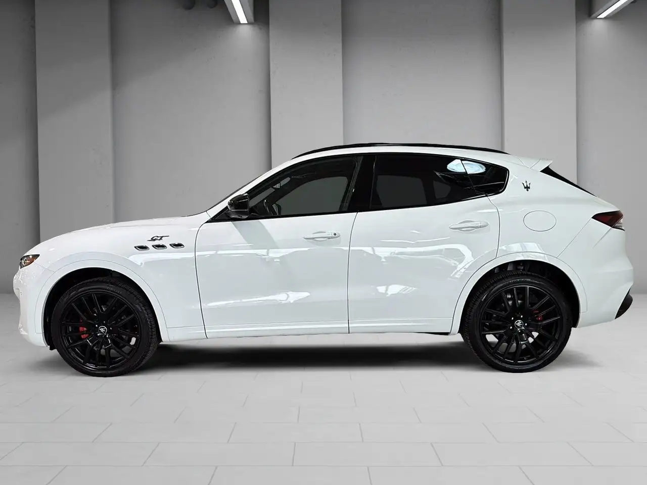 Maserati Levante снимка Maserati Levante