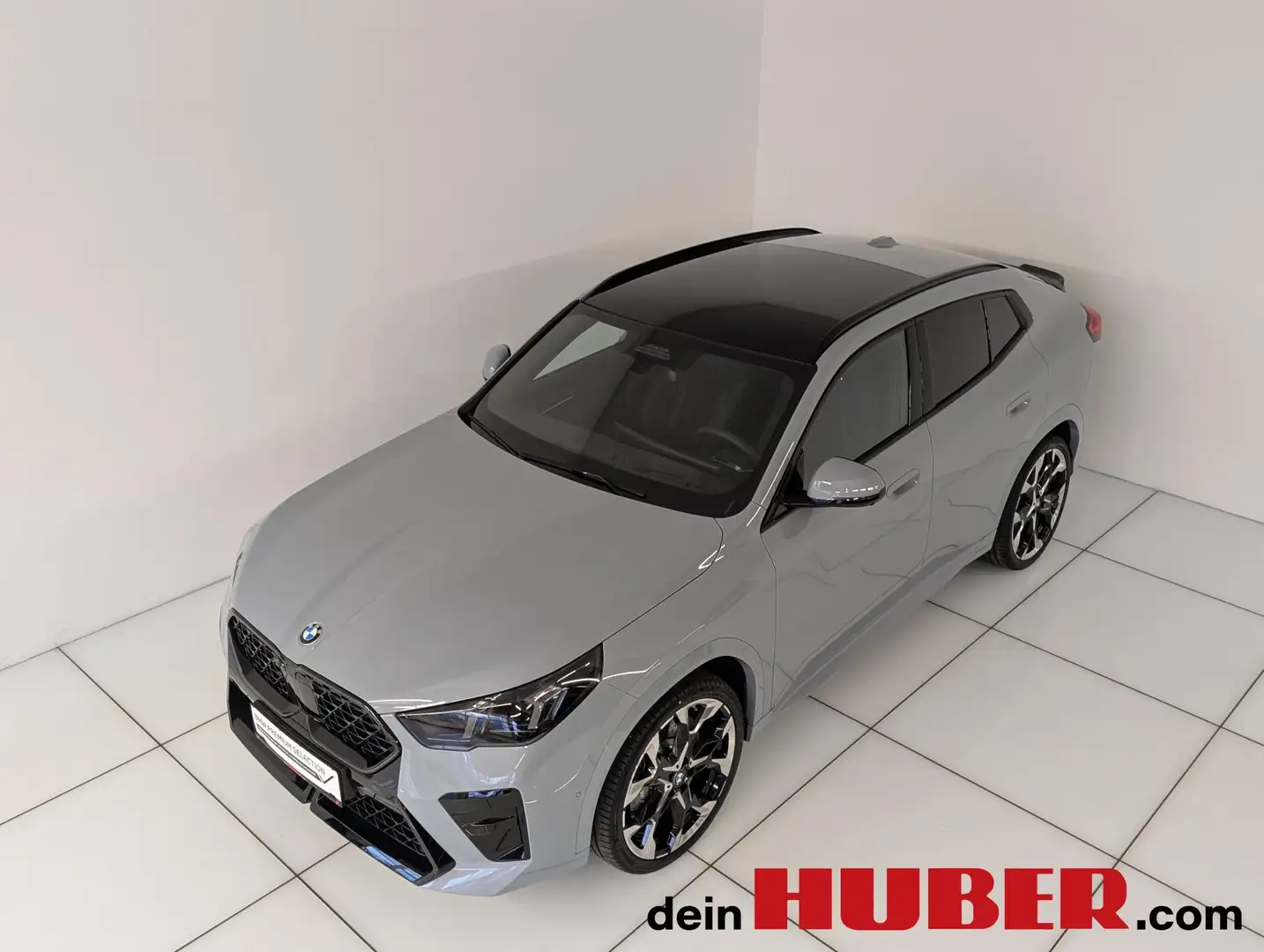 BMW X2 20d MHEV xDrive Grau - 2