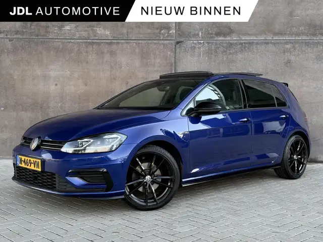 Volkswagen Golf 1.5 TSI Highline Business R-Line | Panorama dak |