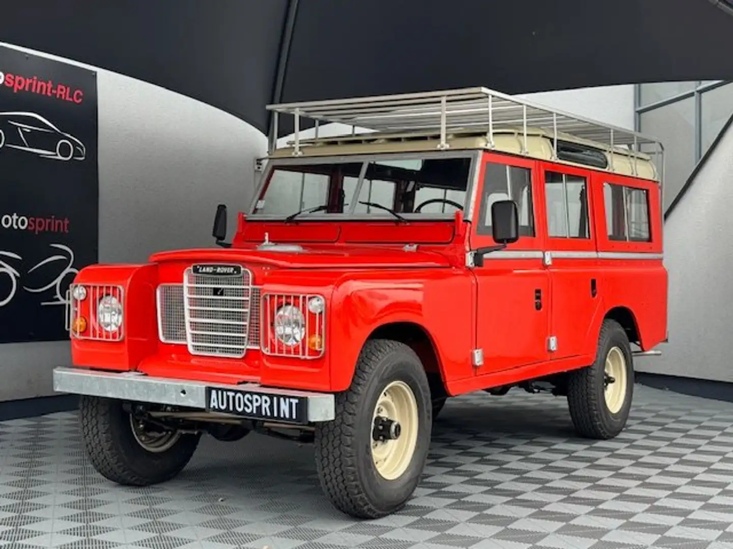 Land Rover Defender 109 sw 9 places 2.3 essence Oranje - 1