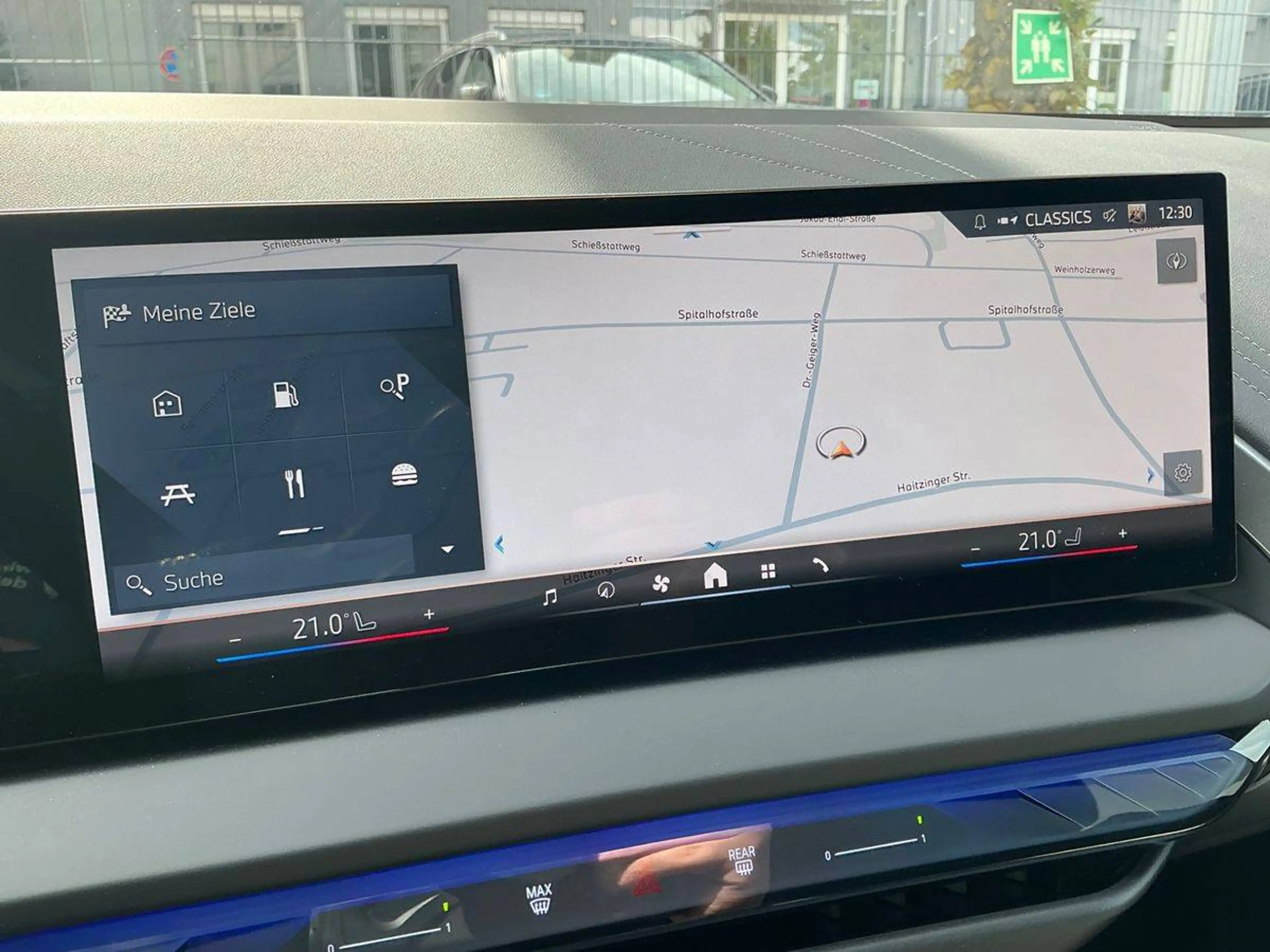 BMW X3 20 xDrive M Sport — photo 14