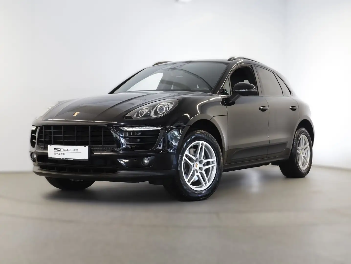 Porsche Macan Schwarz - 1