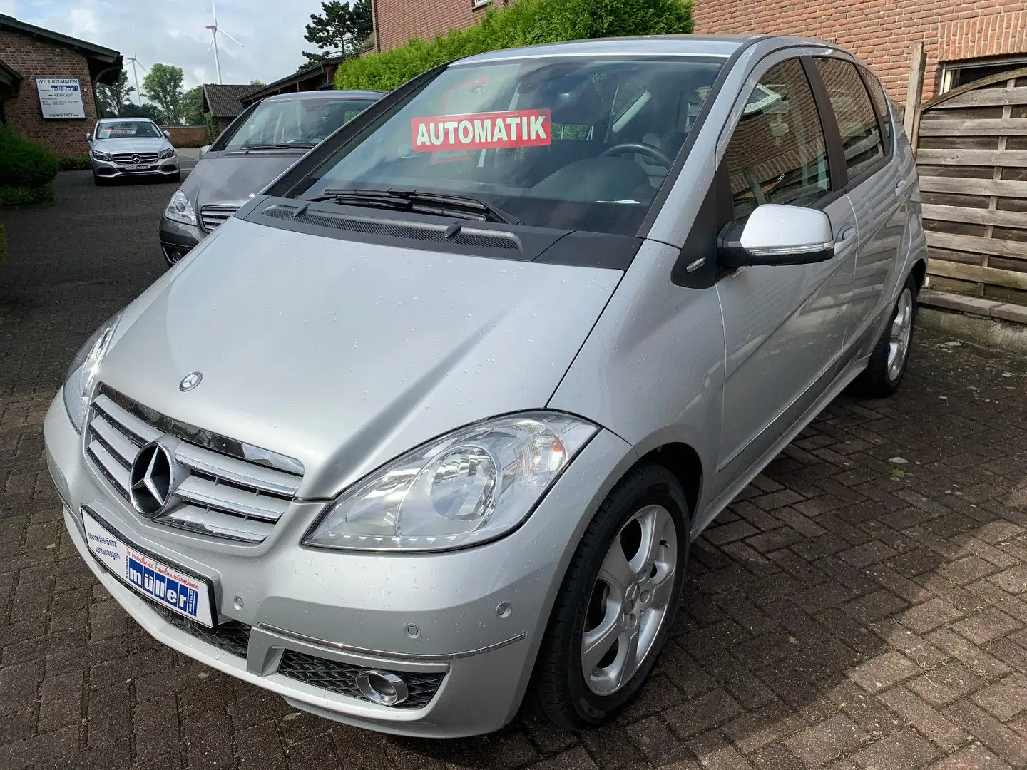 Mercedes-Benz A 200 Avantgarde Automatik Leder PTS Silber - 2