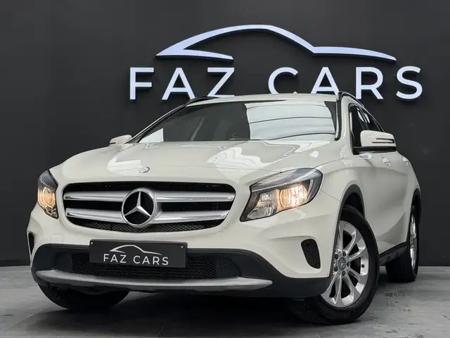 Mercedes-Benz GLA 180 * 1ER PROP + CAMERA + REGU + GARANTIE *
