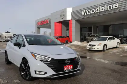 Gray 2024 Nissan Versa SR FWD Sedan Front-Wheel Drive Continuously Variable Transmission