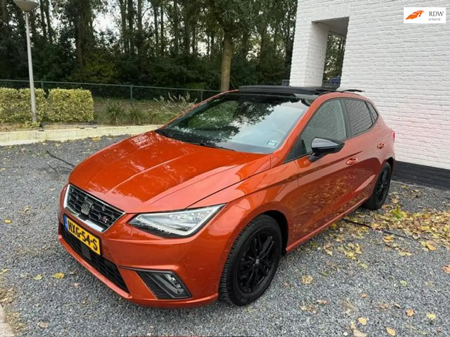 SEAT Ibiza 1.0 TSI FR Pano Beats Cruise ACC Cam Stoelv Oranje - 1