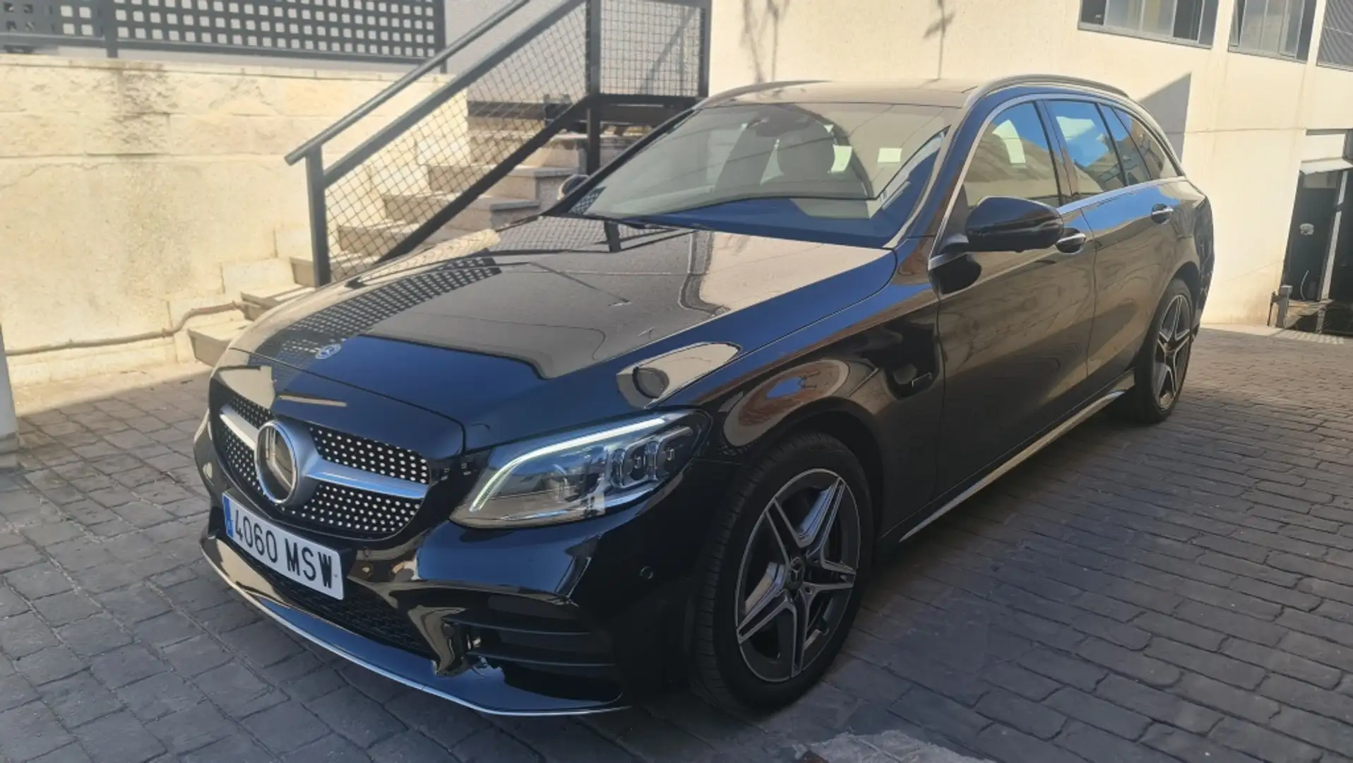 Mercedes-Benz C 300 Estate de 9G-Tronic Negro - 1