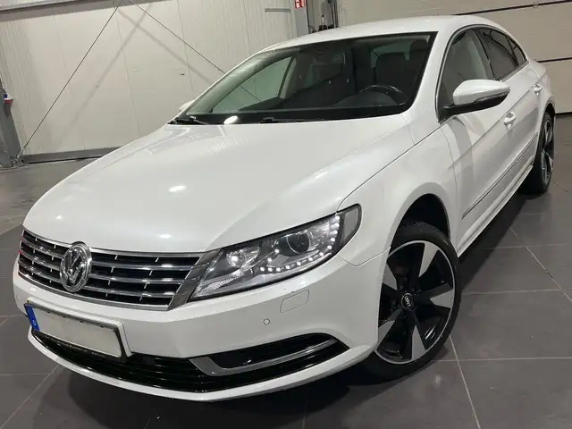 Volkswagen CC 2.0 TDi **Navi*Xenon*SHZ*PDC*Massage**