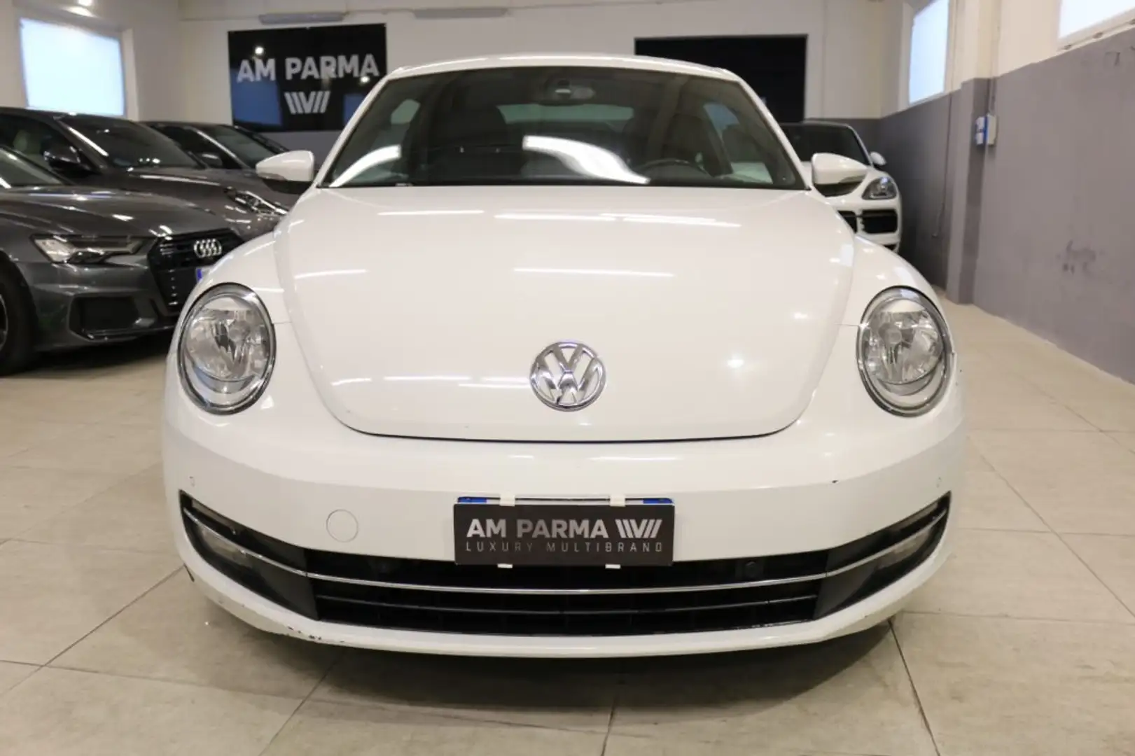 Volkswagen Maggiolino 2.0 TDI Design Wit - 2