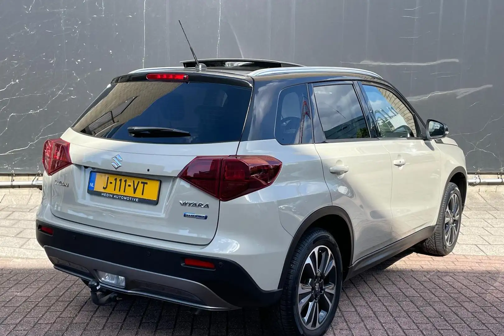 Suzuki Vitara 1.4 Boosterjet Comfort Smart Hybrid | Panoramadak Brun - 2