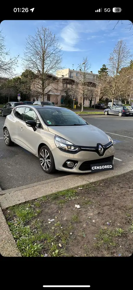 Renault Clio IV TCe 90 Energy Initiale Paris