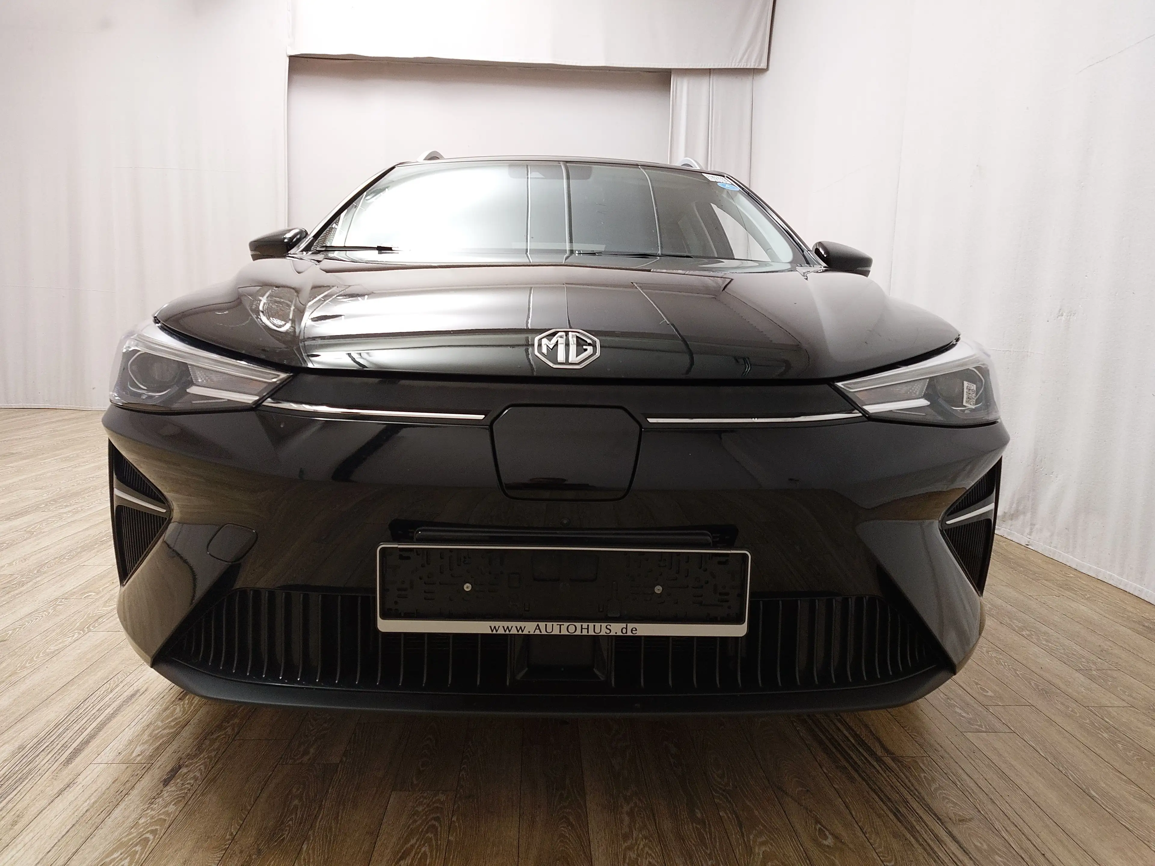 MG MG5 Luxury Navi LED Leder ACC Spur-Assist KLIMA RADIO TEMPO MFL SHZ VC PDC DAB — photo 9