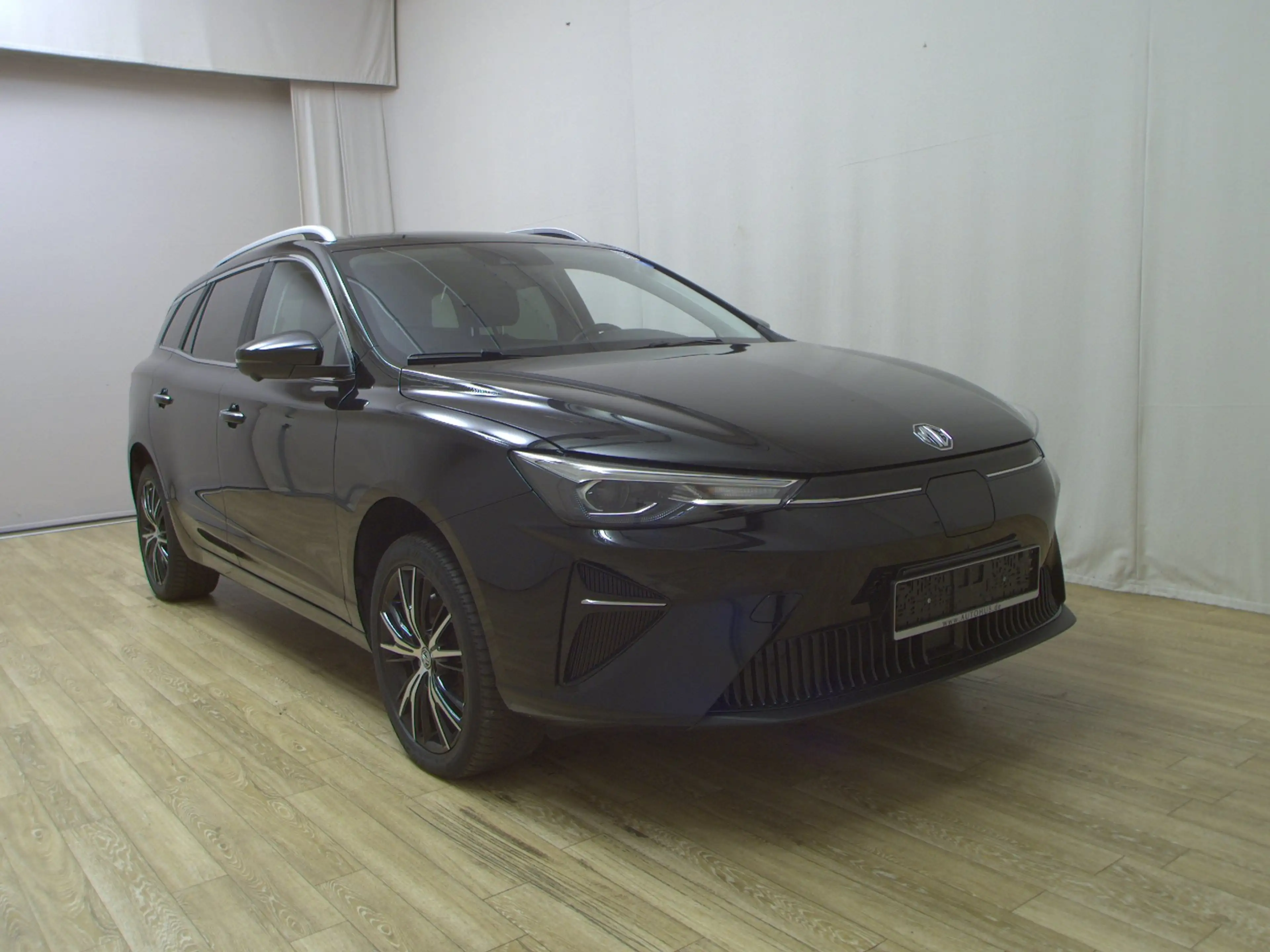 MG MG5 Luxury Navi LED Leder ACC Spur-Assist KLIMA RADIO TEMPO MFL SHZ VC PDC DAB — photo 3