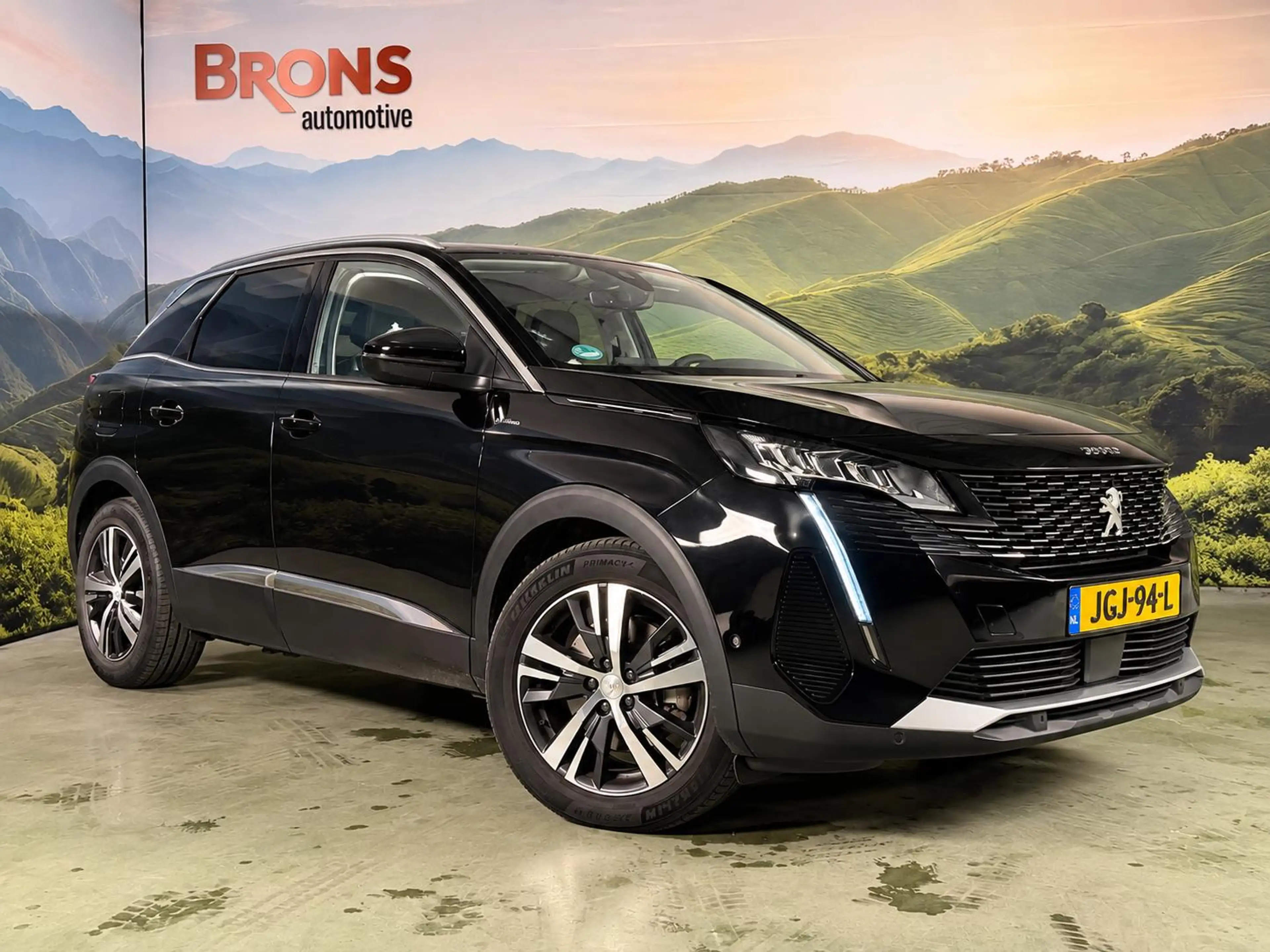 Peugeot 3008 1.6 HYbrid 225 Allure — photo 2