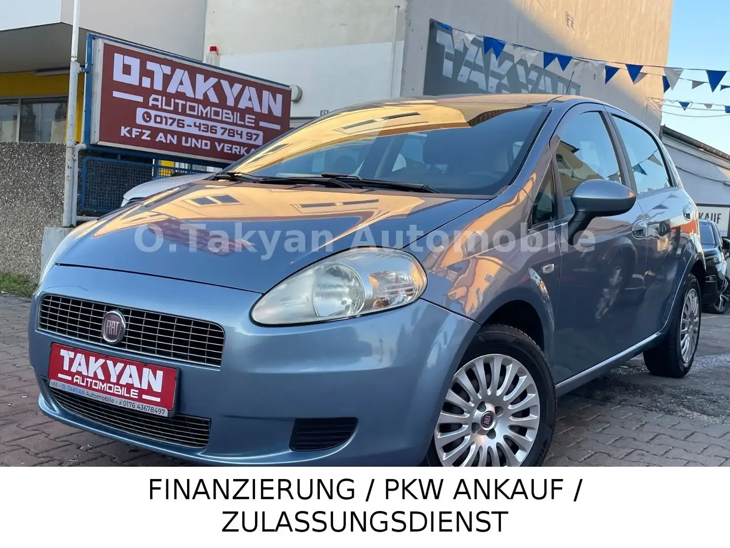 Fiat Grande Punto 1.4 8V Dynamic Blau - 1