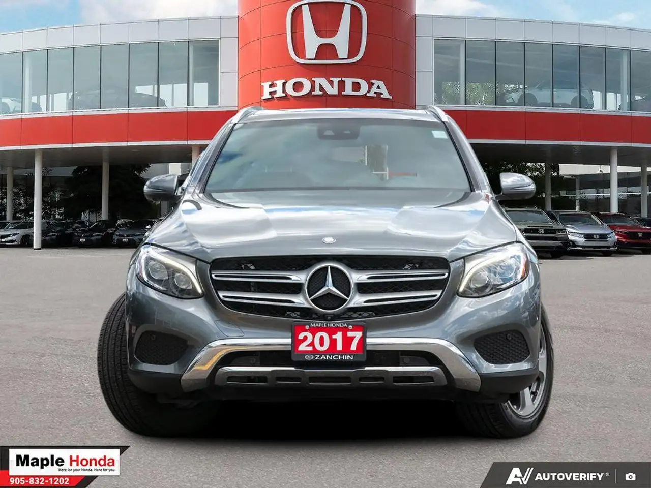 Mercedes-Benz GLC снимка Mercedes-Benz GLC