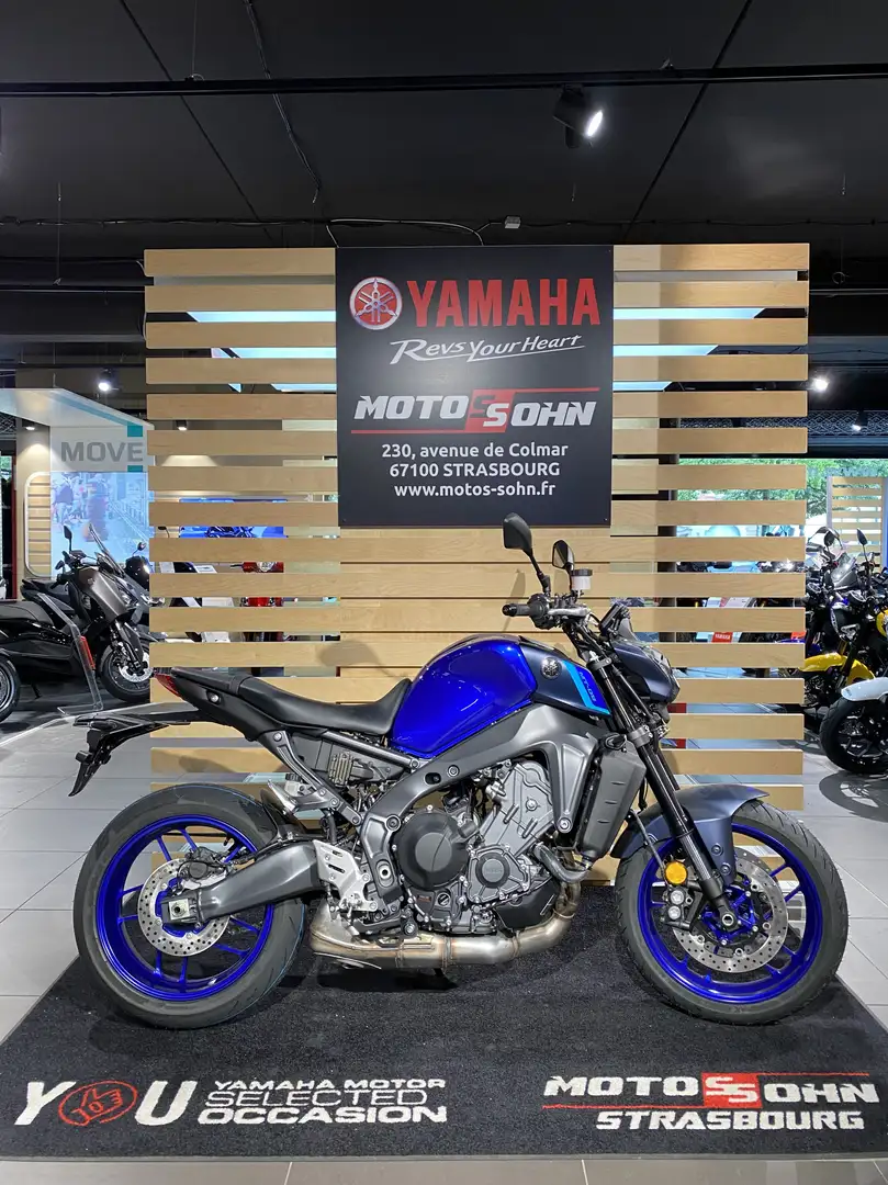 Yamaha MT-09 Blauw - 1