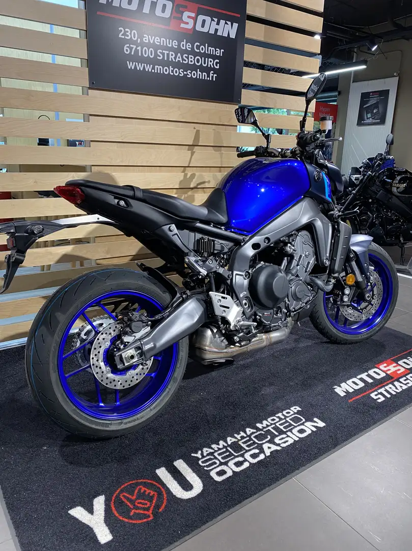Yamaha MT-09 Blauw - 2