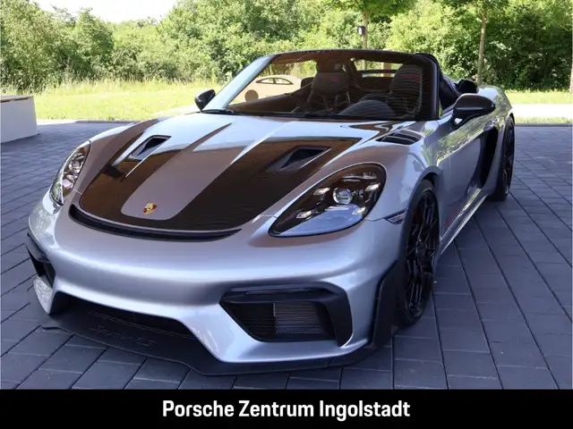 Porsche 718 Spyder RS Lift, BOSE Sport-Chrono uvm.