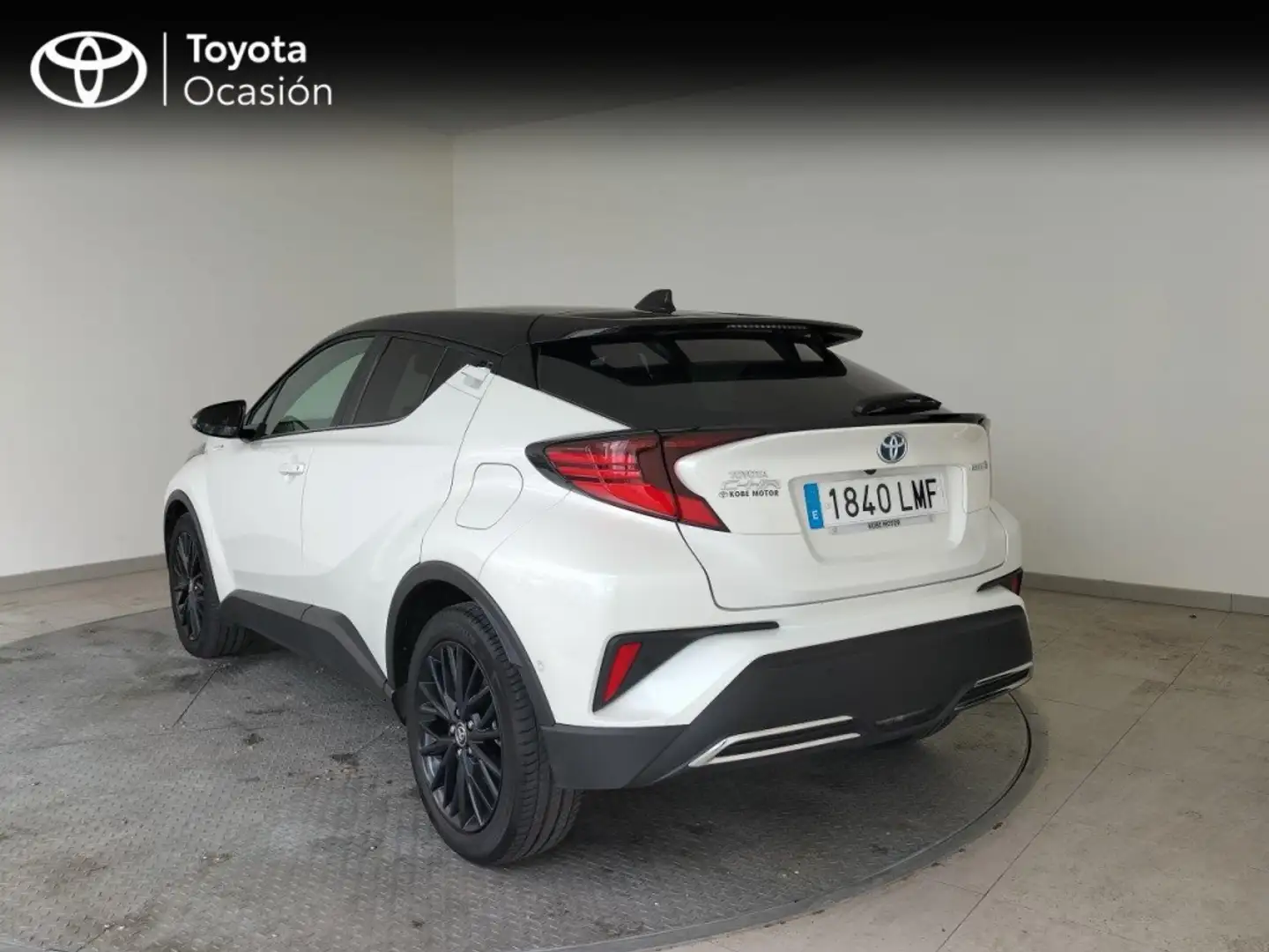 Toyota C-HR 2.0 VVT I-HYBRID ADVANCE AUTO 184 5PT Blanco - 2