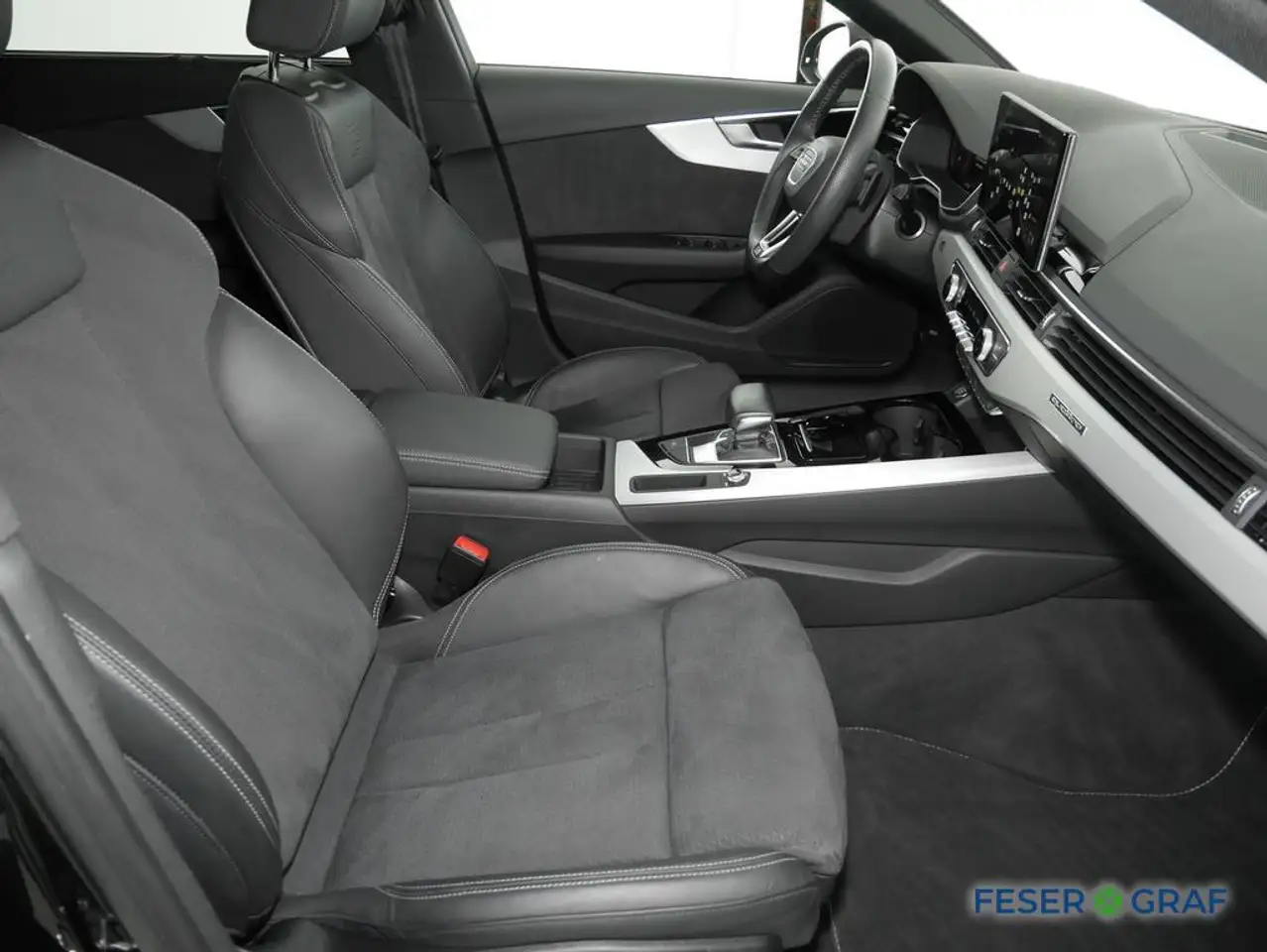 Audi A4 Avant 45 TFSI quattro S line AHK LED Virtual 4