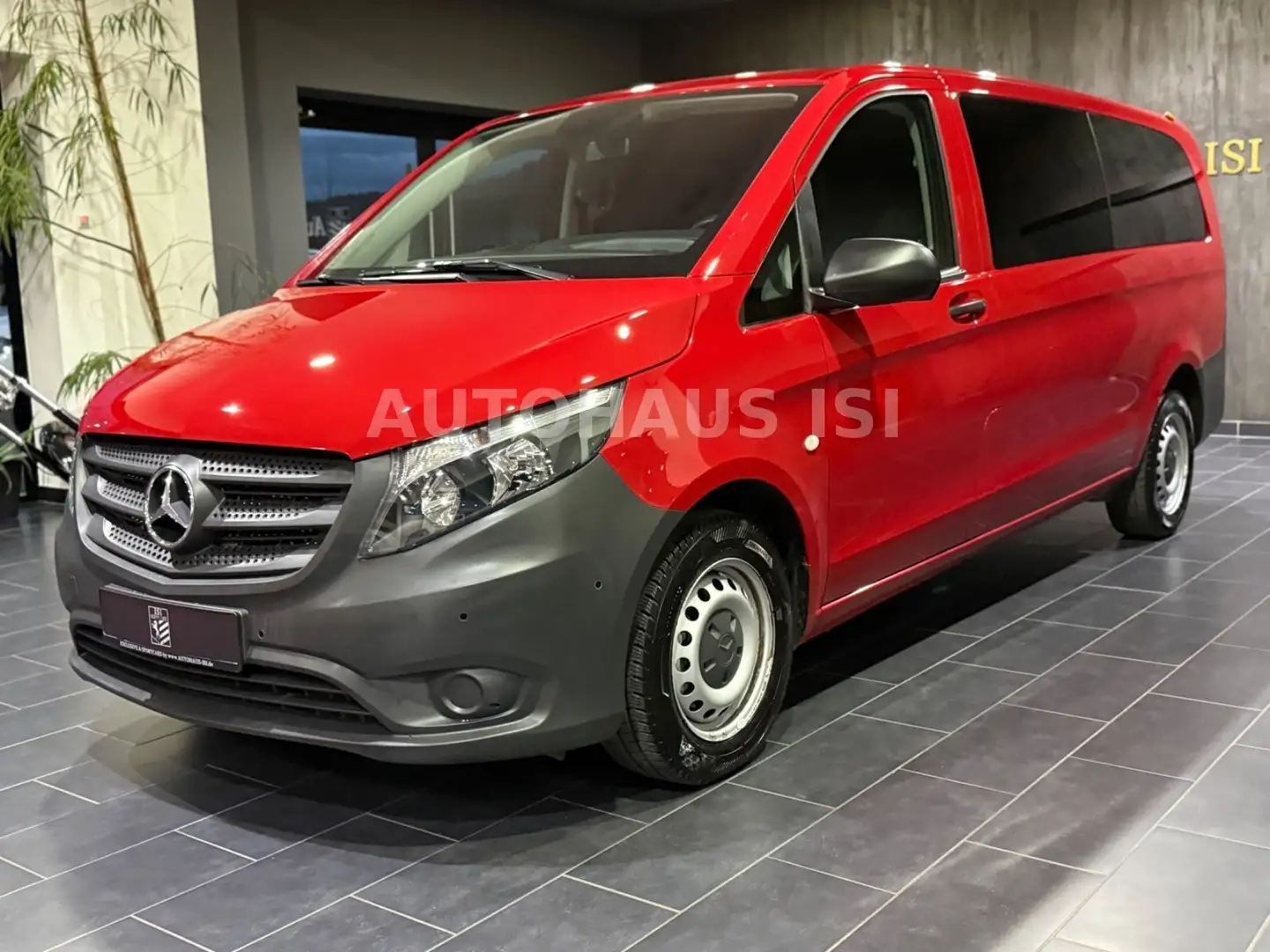 Mercedes-Benz Vito 110 CDI Tourer Extralang 9-SITZER,KLIMA Rojo - 1
