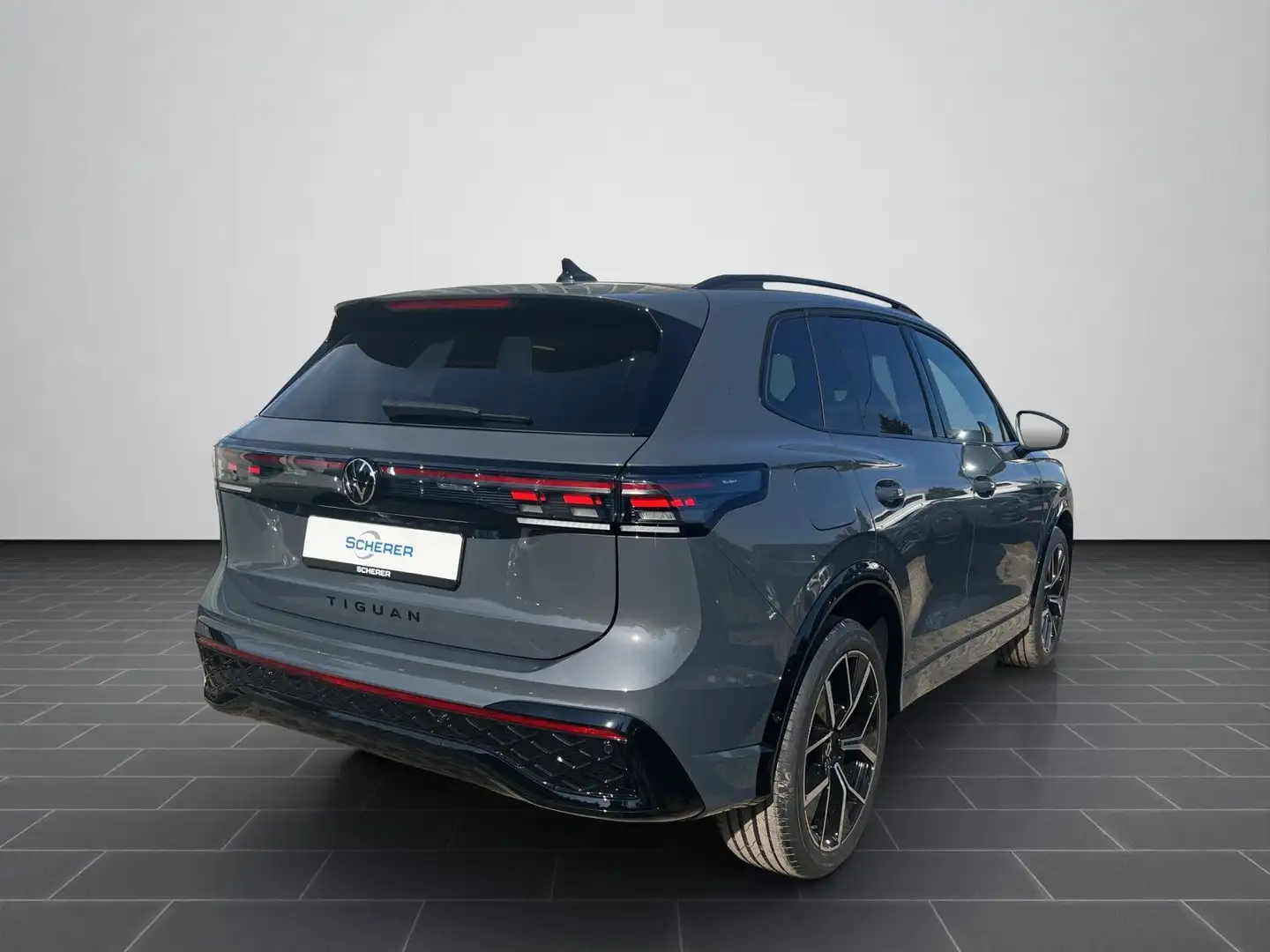 Volkswagen Tiguan R-Line 2,0TDI DSG 20Zoll/IQLight/AHK/PROM Grau - 2