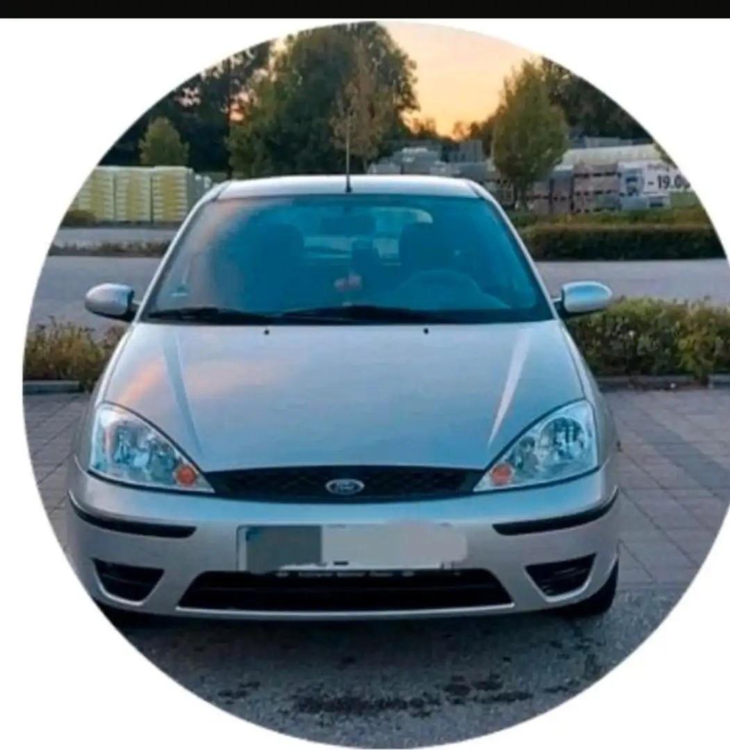 Ford Focus - 1