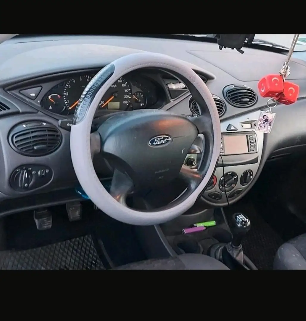 Ford Focus - 2