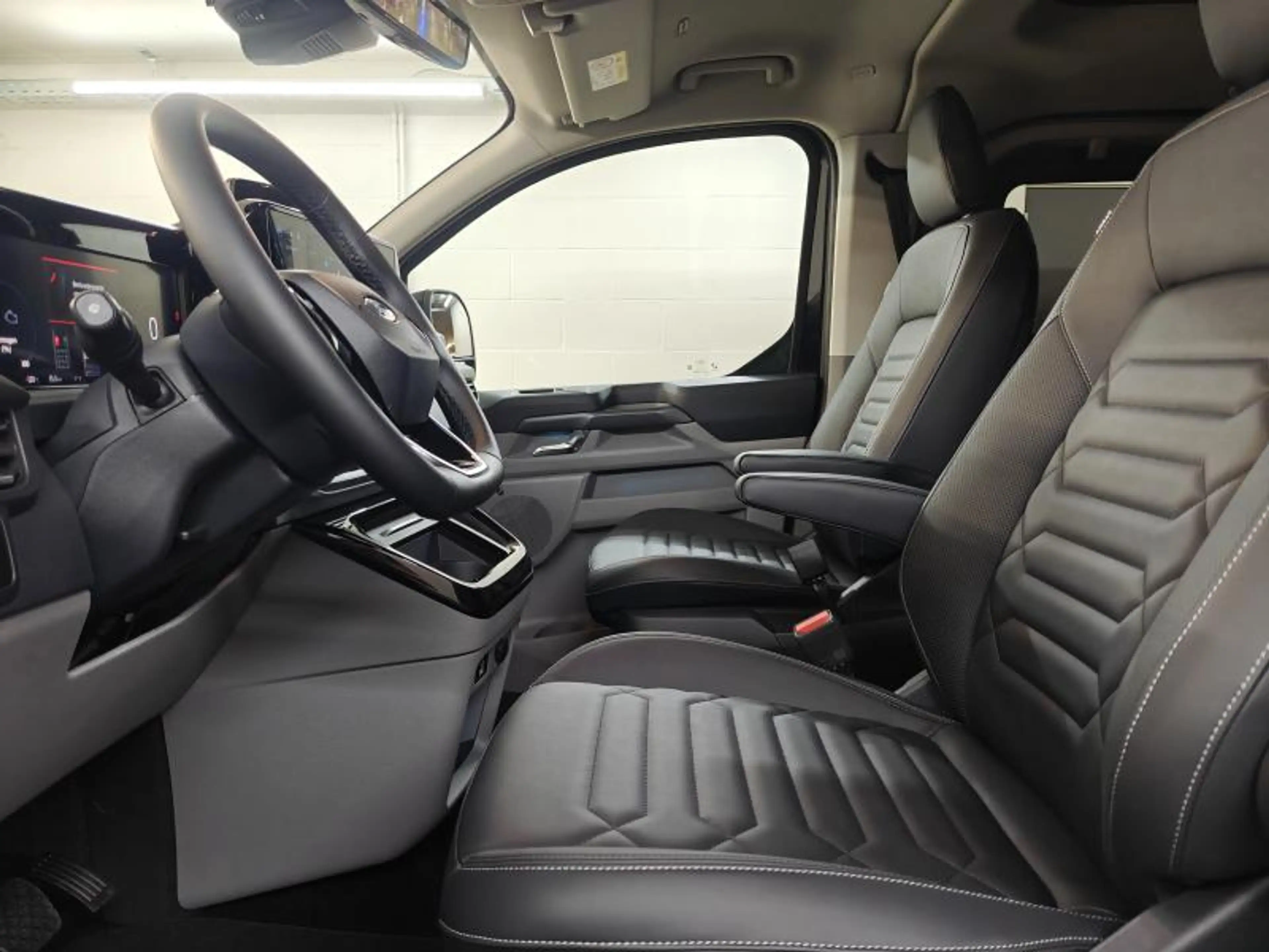 Ford Tourneo Custom Titanium X - Luxe pack - 10721km - Garantie — photo 4