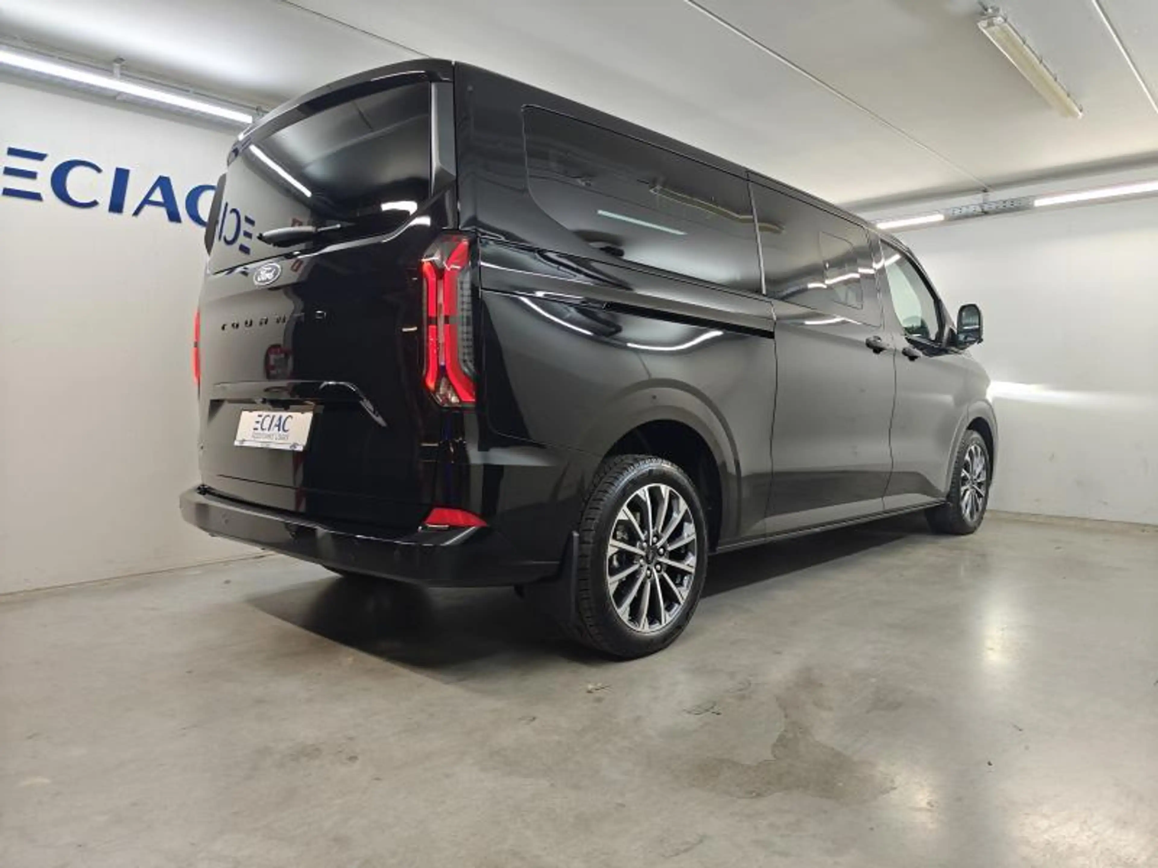 Ford Tourneo Custom Titanium X - Luxe pack - 10721km - Garantie — photo 13