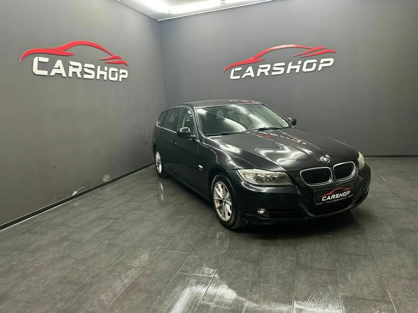 BMW 320 d xDrive Noir - 2