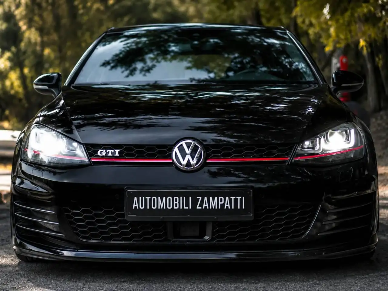 Volkswagen Golf GTI