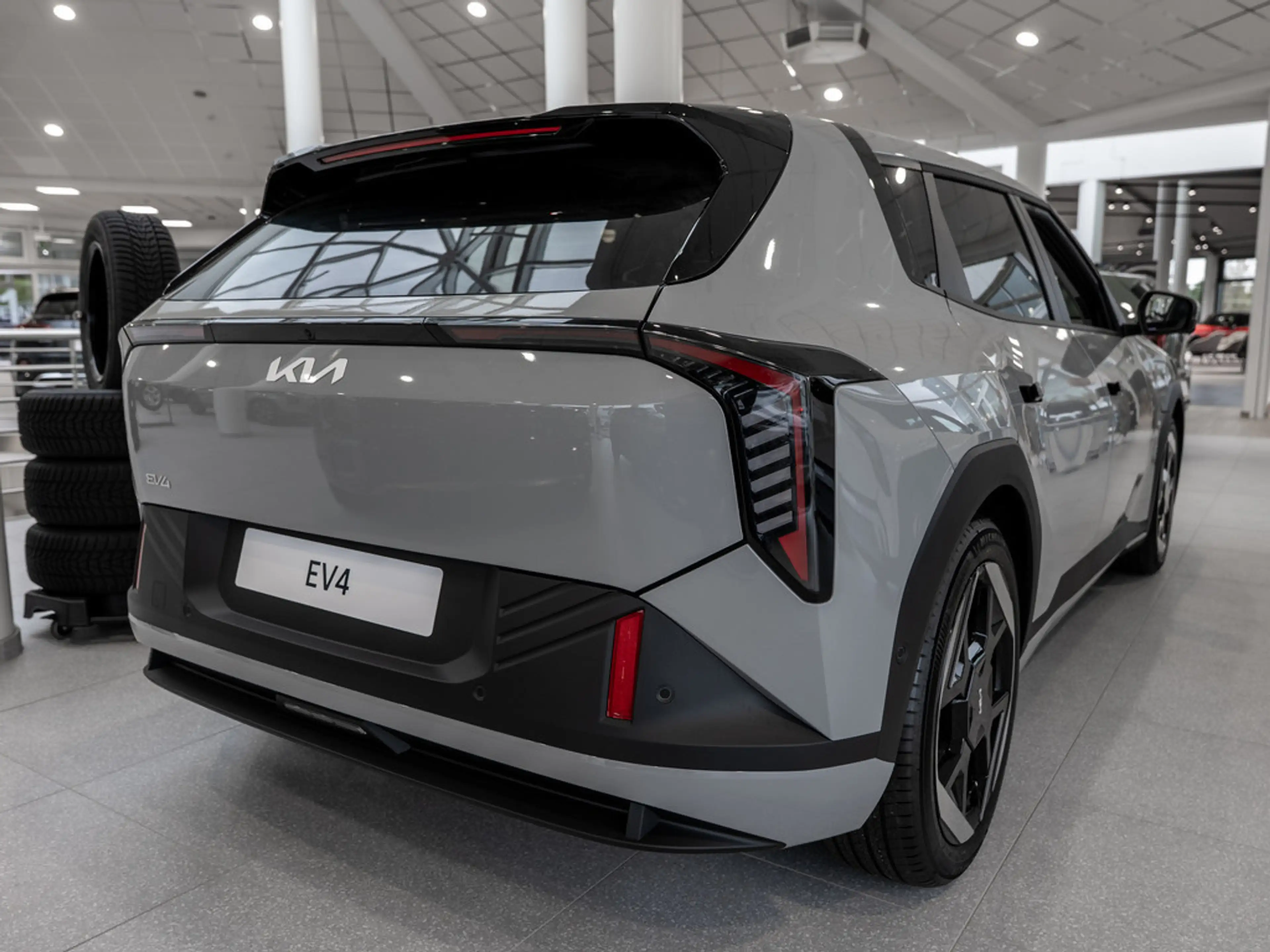 Kia EV4 Earth 360° ACC NAVI H/K KAMERA SHZ PDC — photo 5